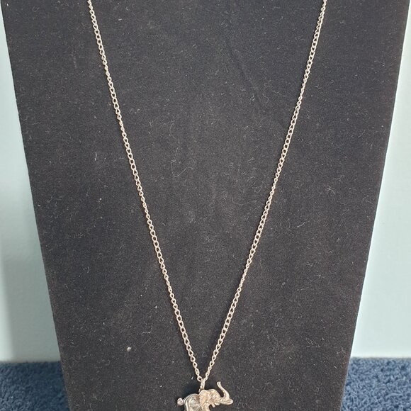 Stunning Vintage Solid Sterling Silver Elephant Pendant Olink Claspless Necklace - Picture 5 of 11